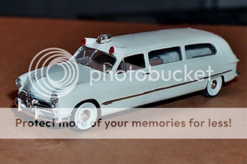 49FORD_AMBULAMCE.jpg