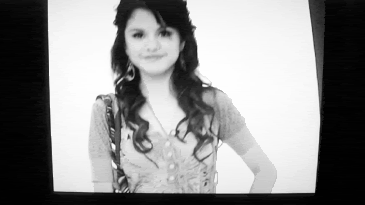 selena gomez moving