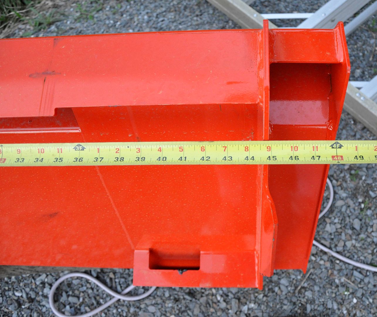 width_across_bucket_QA_small_zps64c43e41.jpg